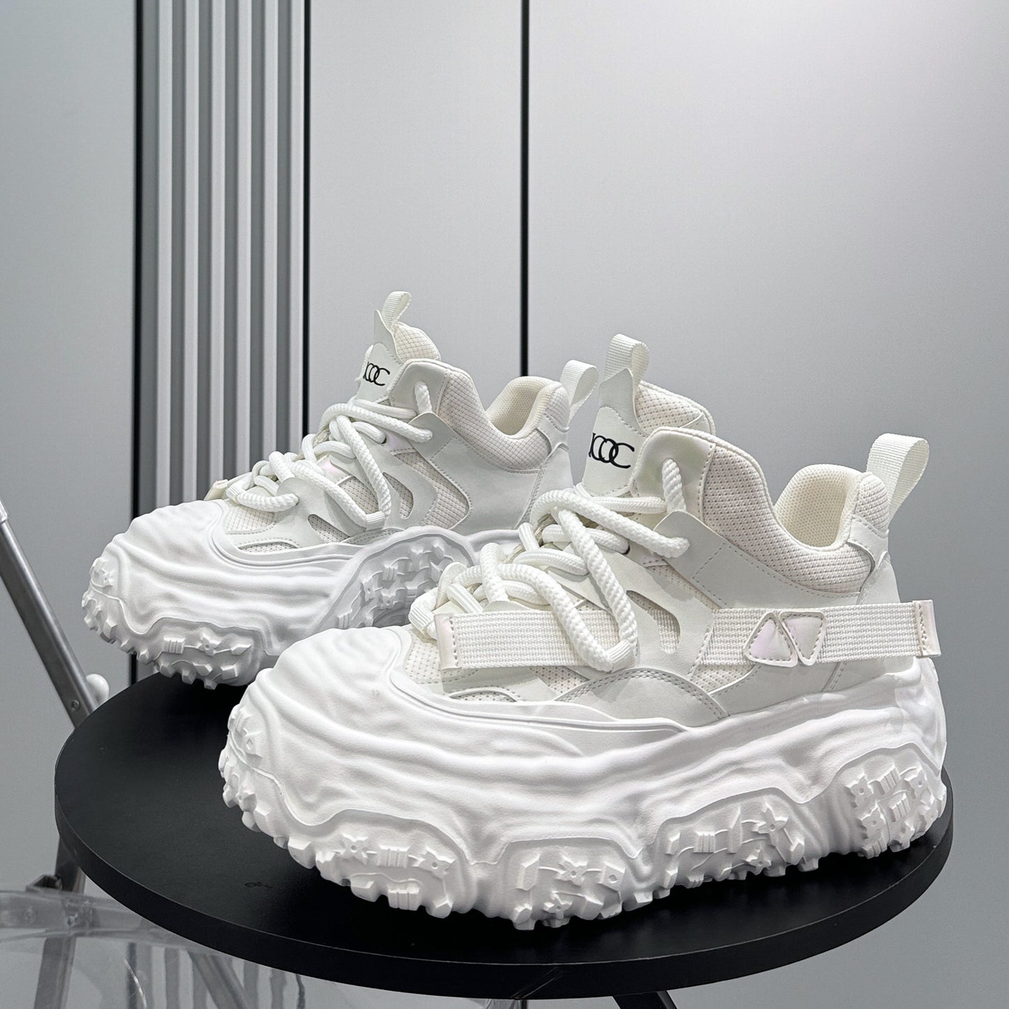 Strap Mesh Platform Chunky Sole Sneakers WN24659