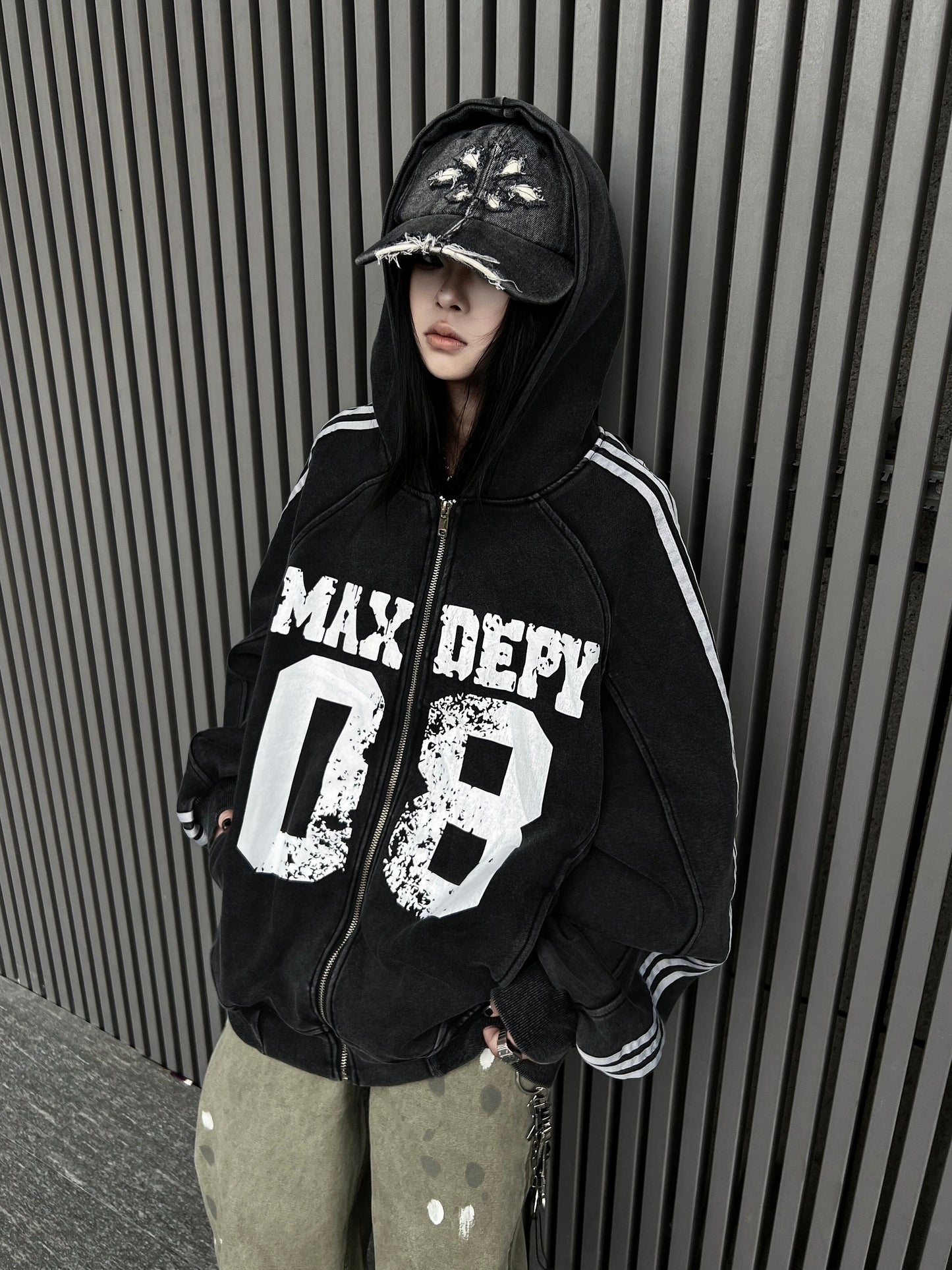 Washed Damage Letter Oversize Zipper Hoodie WN24214