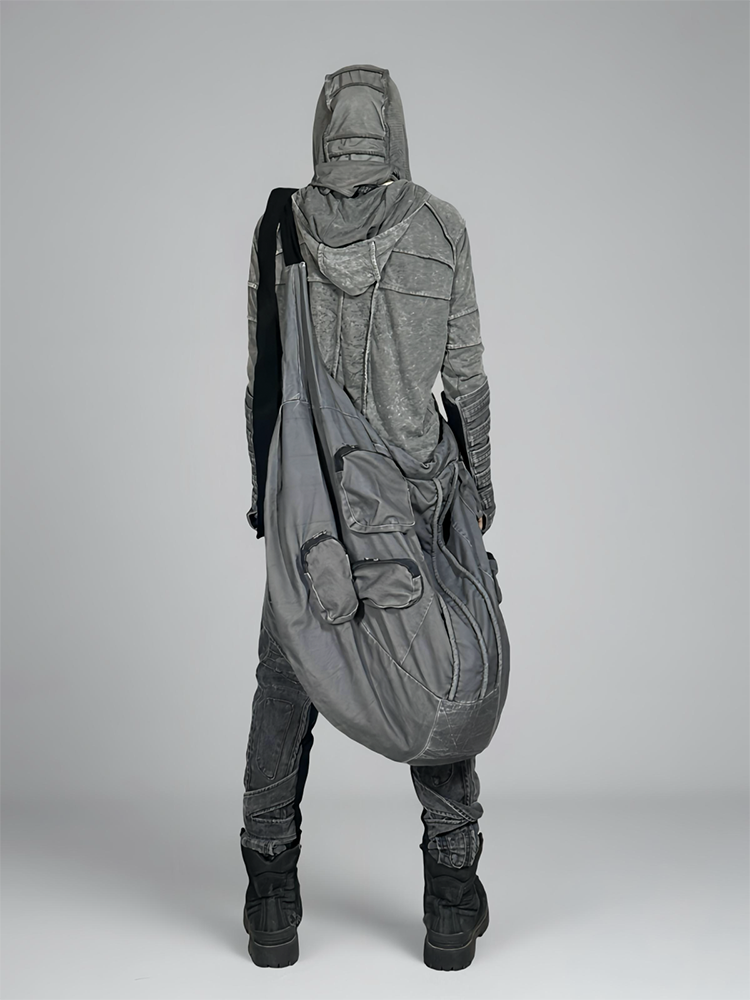 Pleats Slim Washed Long Sleeve Hoodie WN21991