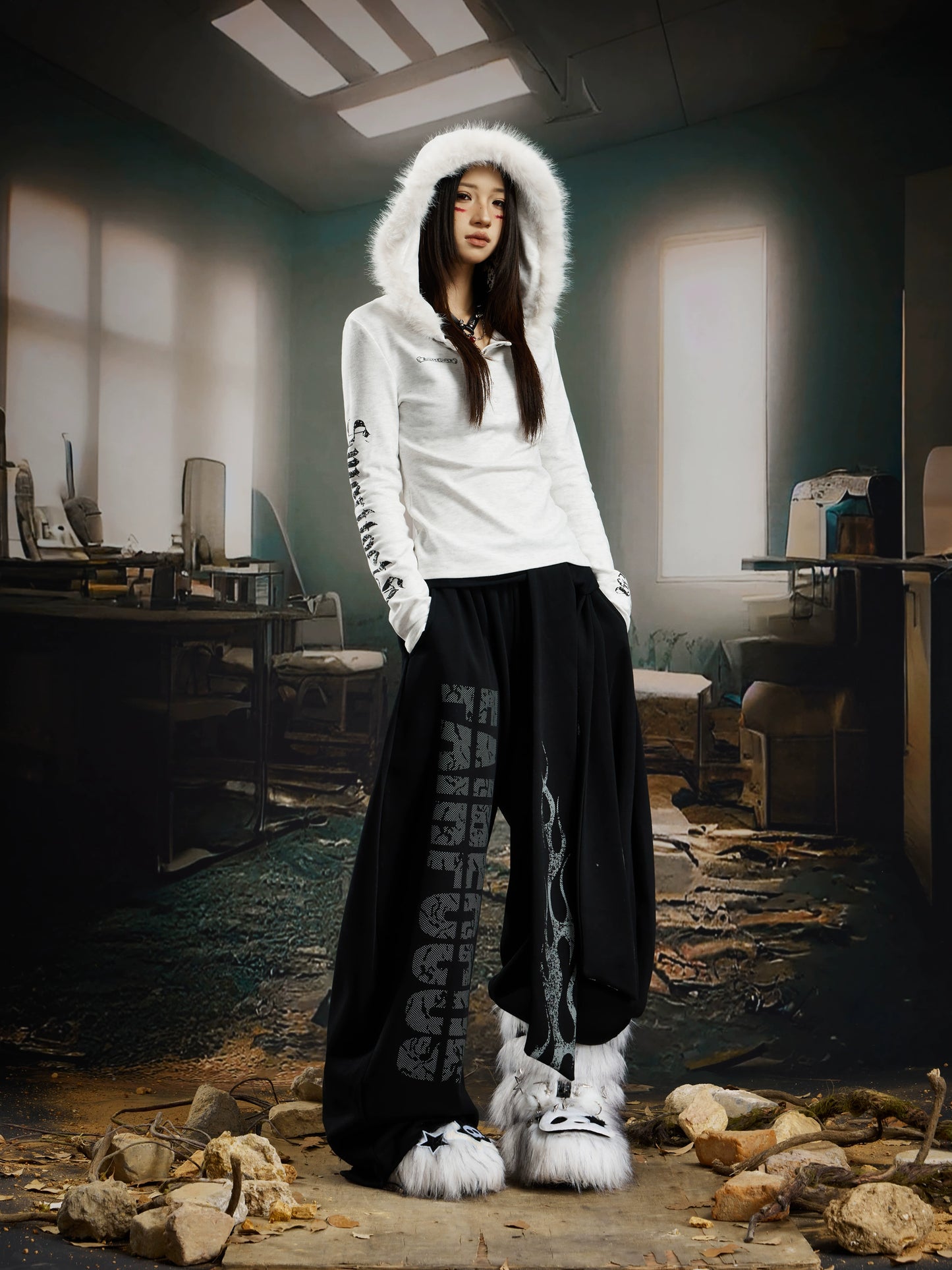 Letter Print Fake Fur Pullover Hoodie WN21375