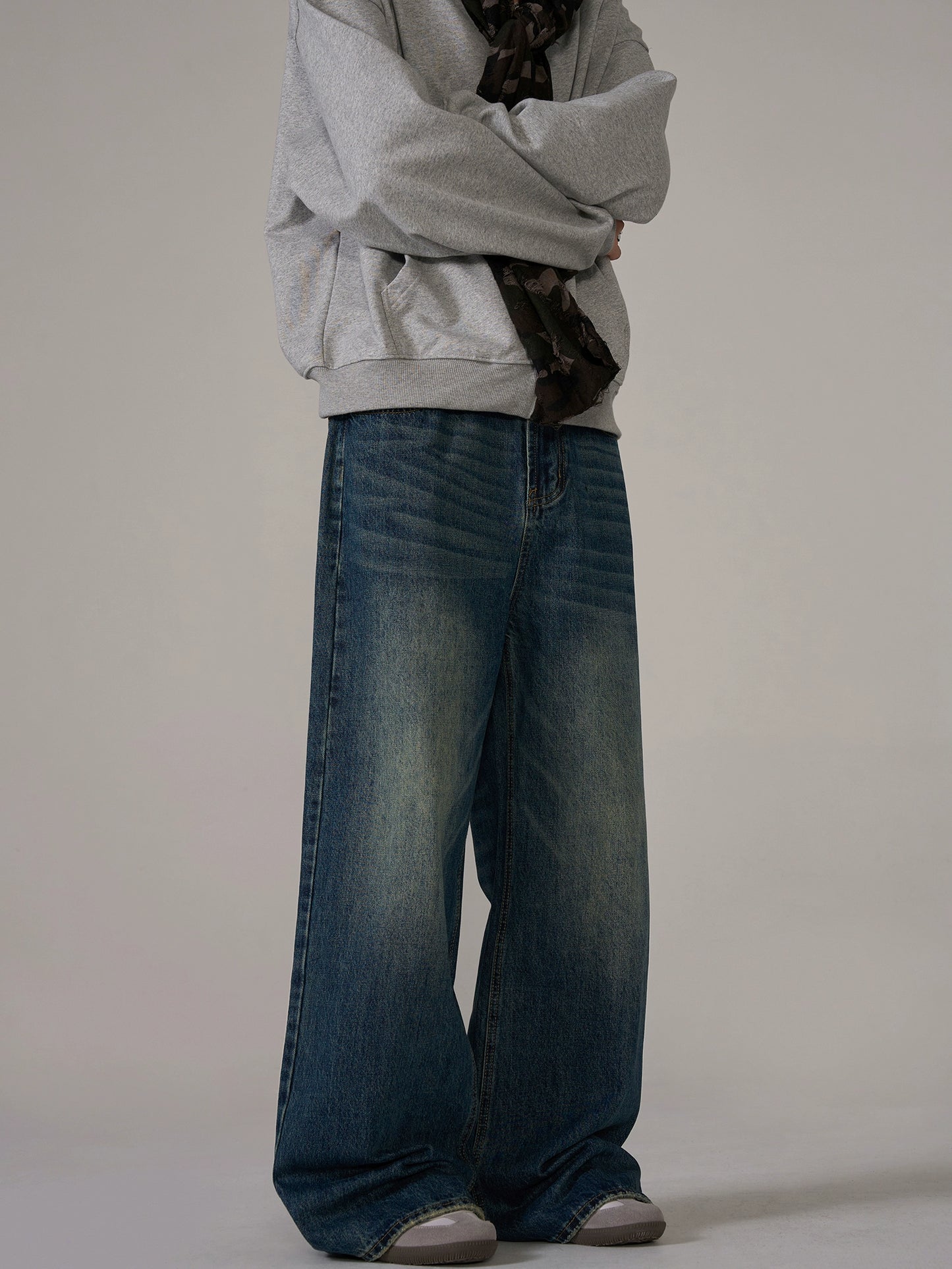 Washed Wide-Leg Straight Baggy Denim Jeans WN10656