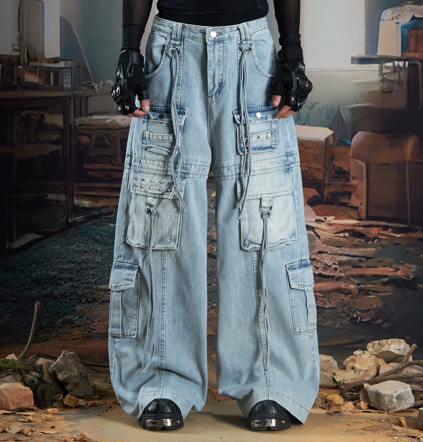 Studs Ribbon Washed Multi-Pocket Wide Leg Cargo Denim Jeans WN21348