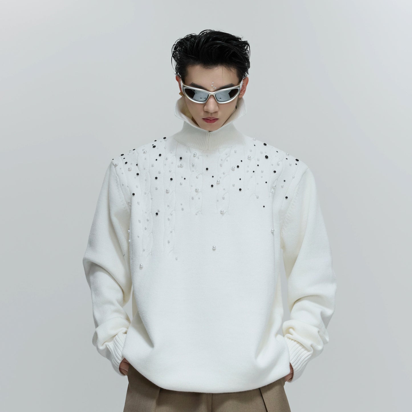 Pearl Embellished High-Neck Cable Knit Sweater WN21714