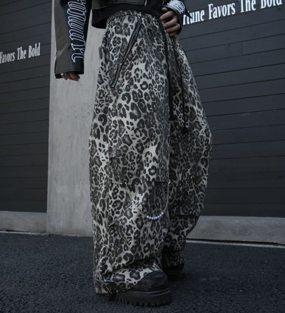 Leopard Studs Chain Detail Wide Leg Cargo Pants WN28012