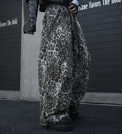 Leopard Studs Chain Detail Wide Leg Cargo Pants WN28012
