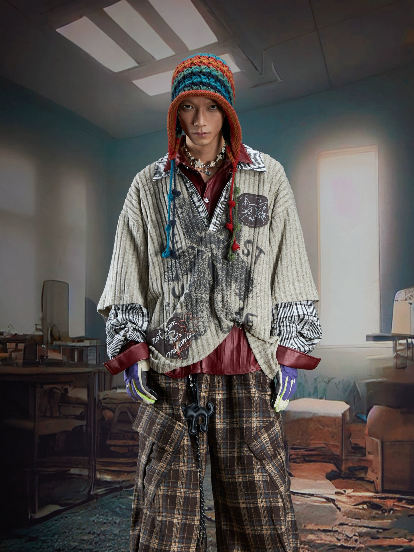 Fake Layered V-Neck Patchwork Long Sleeve T-Shirt WN21358