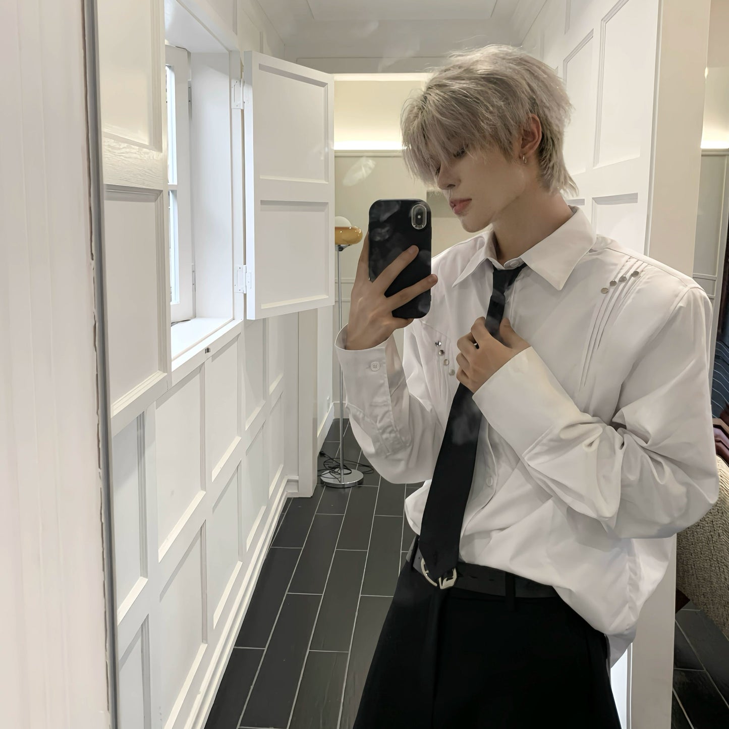 Metal Studs Shoulder-Pad Pleats Long Sleeve Shirt & Tie WN19807