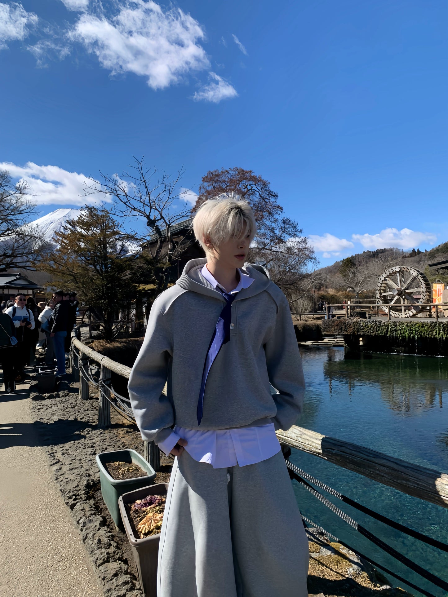 Plain Patchwork Oversize Hoodie & Tie WN19744