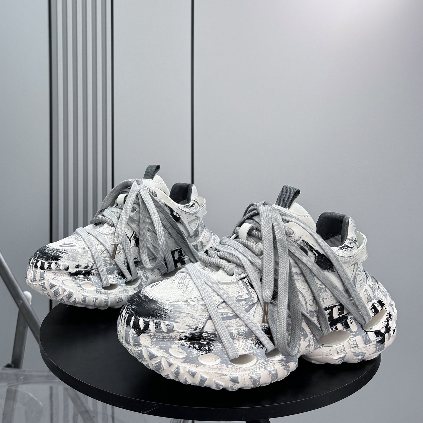 Paint Splash Rope Lace Chunky Sole Sneakers WN24649