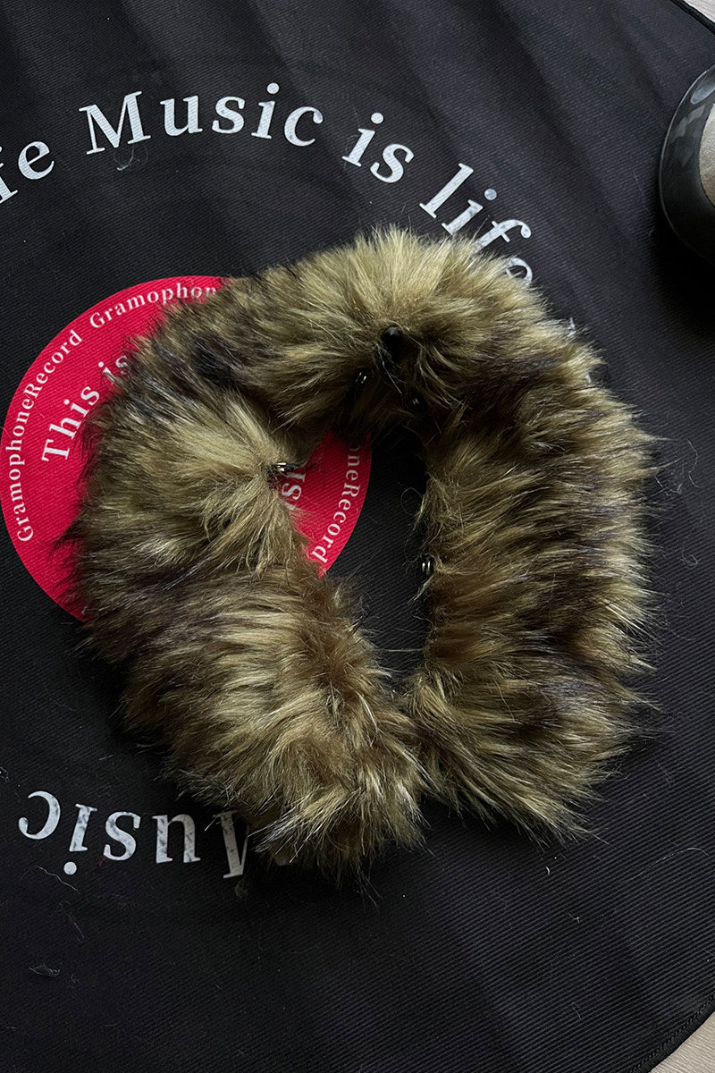 Snap Button Detachable Fake Fur Collar WN26719