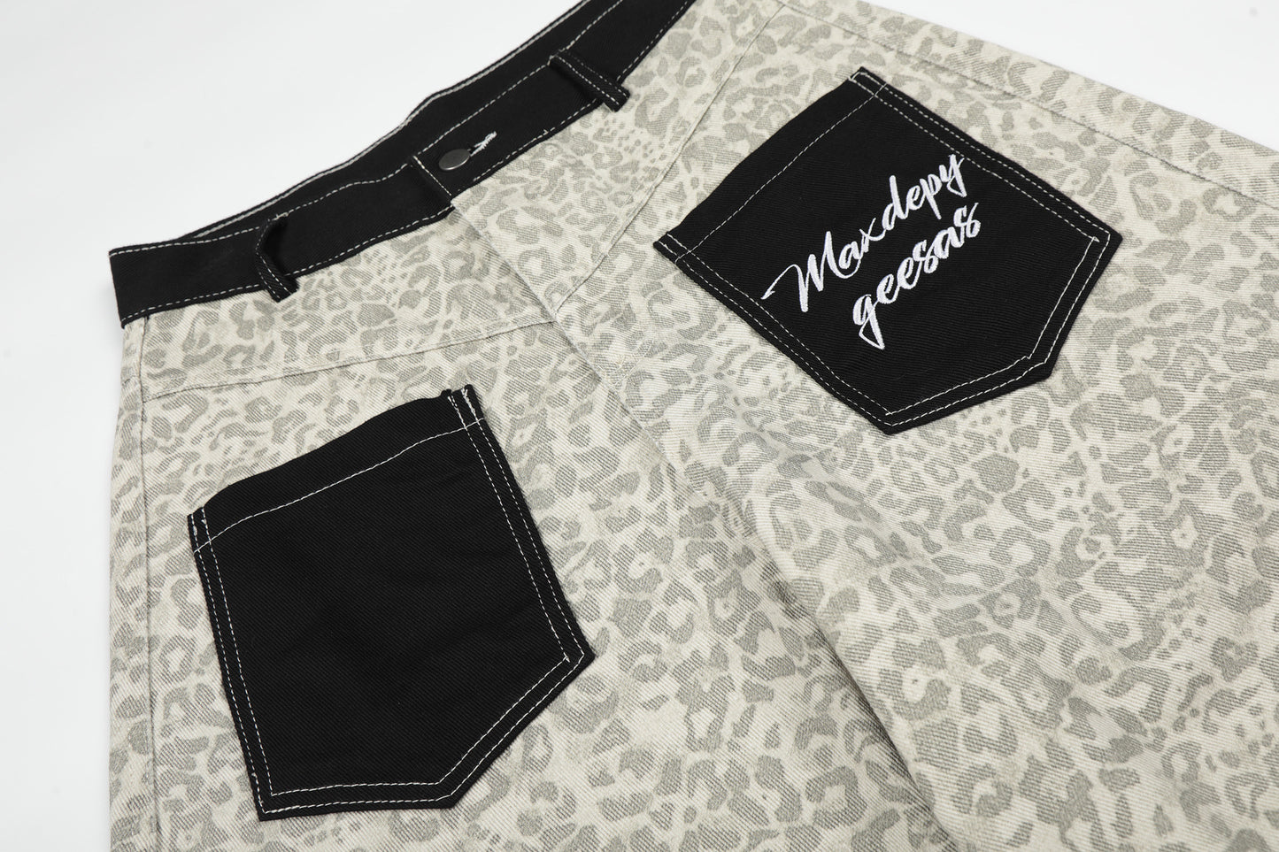 Leopard Pocket Half Pants WN25794