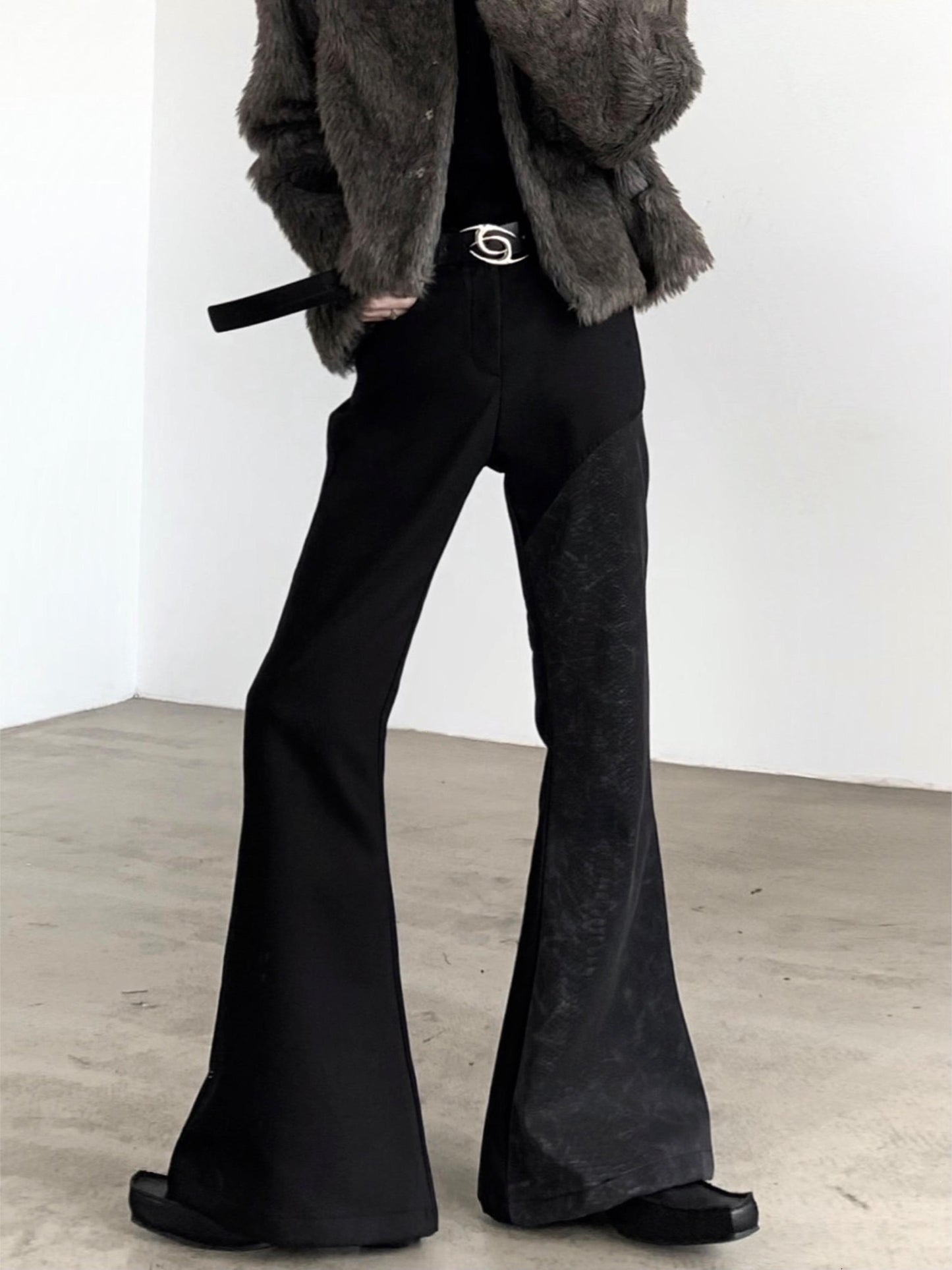 Snake Pattern Draping Flare Trousers WN15413