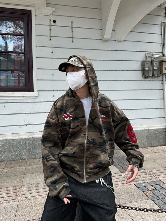 Camouflage Print Graphic Oversize Zipper Hoodie WN24396