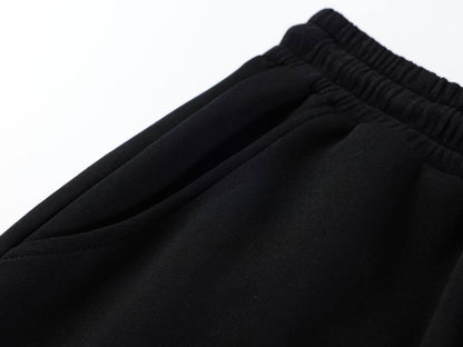 Metal Stud Graffiti Letter Print Curved Wide Leg Sweatpants WN27905