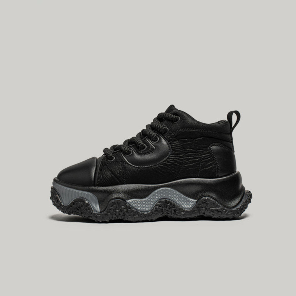 Wrinkled Panel Chunky High-Top Sneakers WN23443
