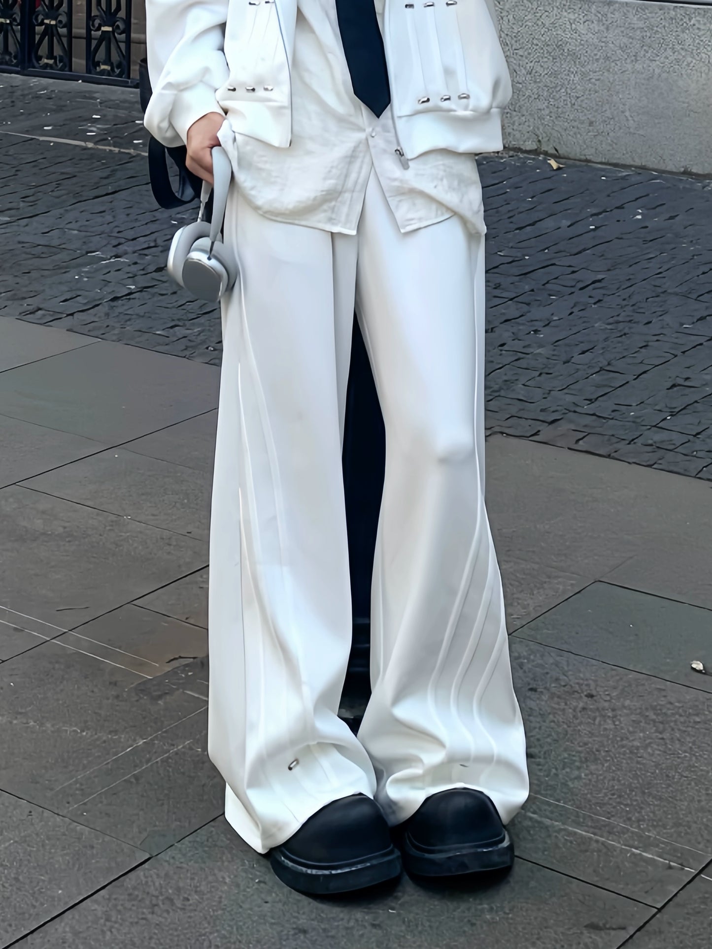 Shoulder-Pad Zipper Jacket & Minimalist Design Trousers Setup WN19830