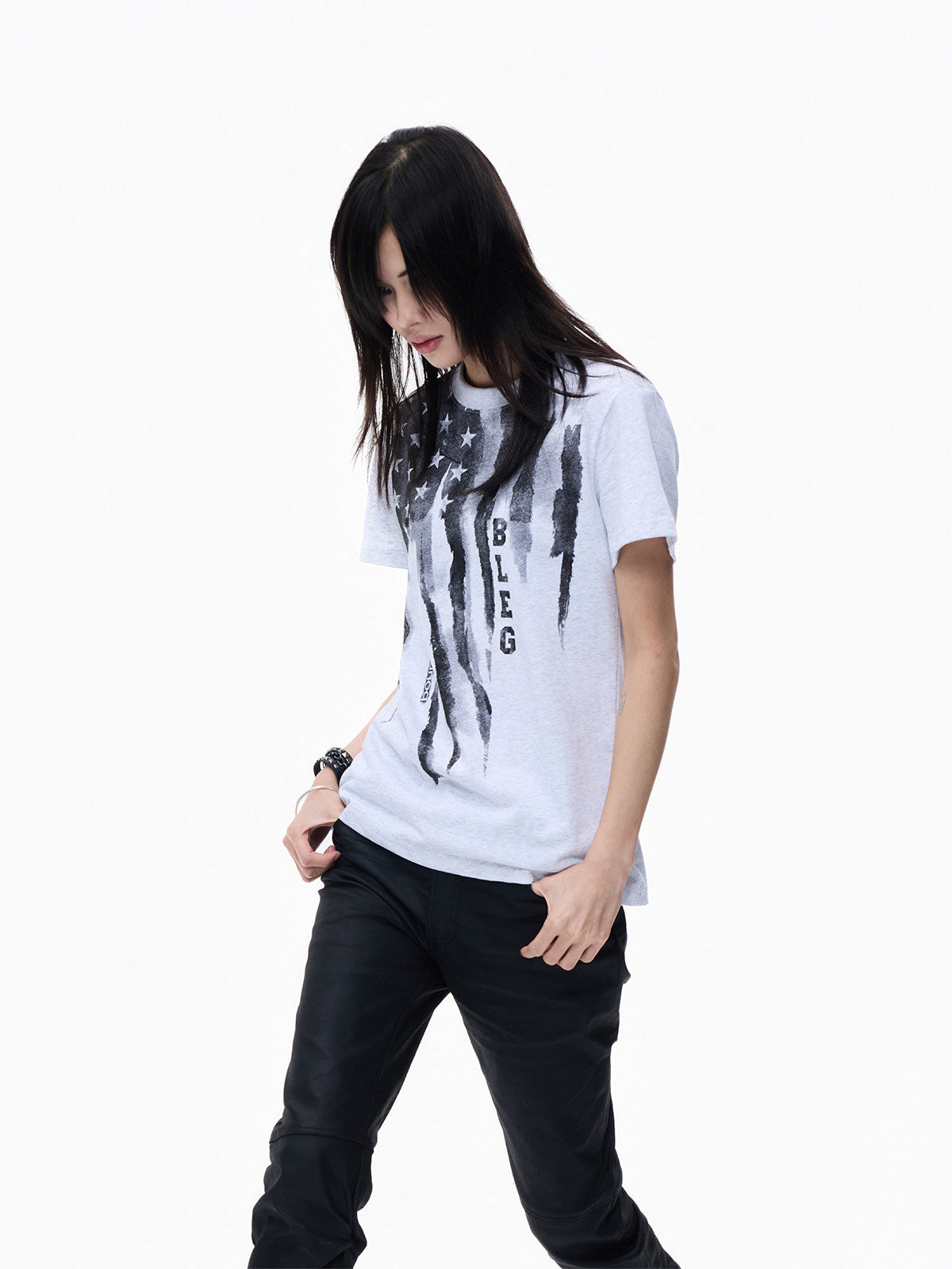 Graffiti Print Washed Cropped Short Sleeve T-Shirt WN27310