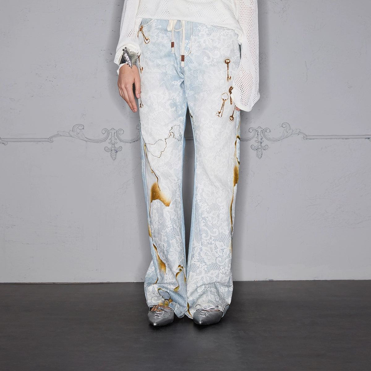 Burnout Lace Patchwork Digital 3D Print Flare Denim Jeans WN17961