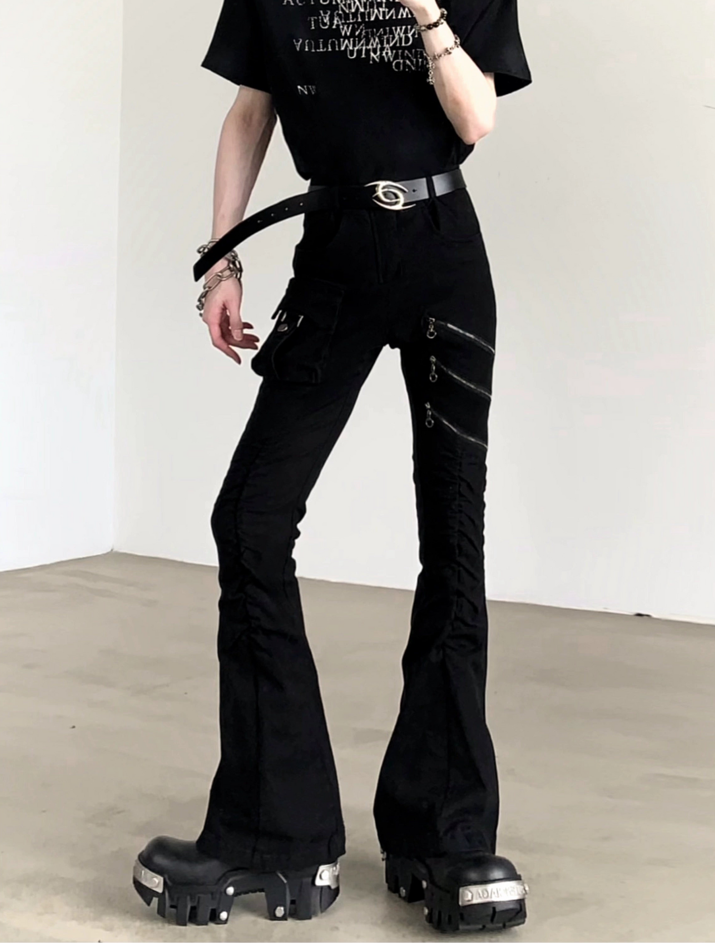 Zipper Design Flare Cargo Denim Jeans WN20348