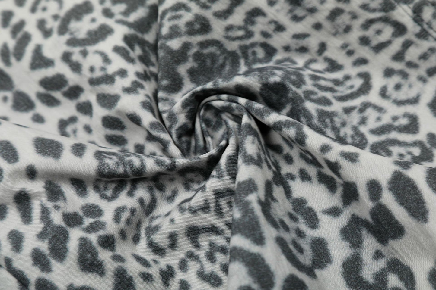 Leopard Print Paratrooper Wide-Leg Cargo Pants WN16164