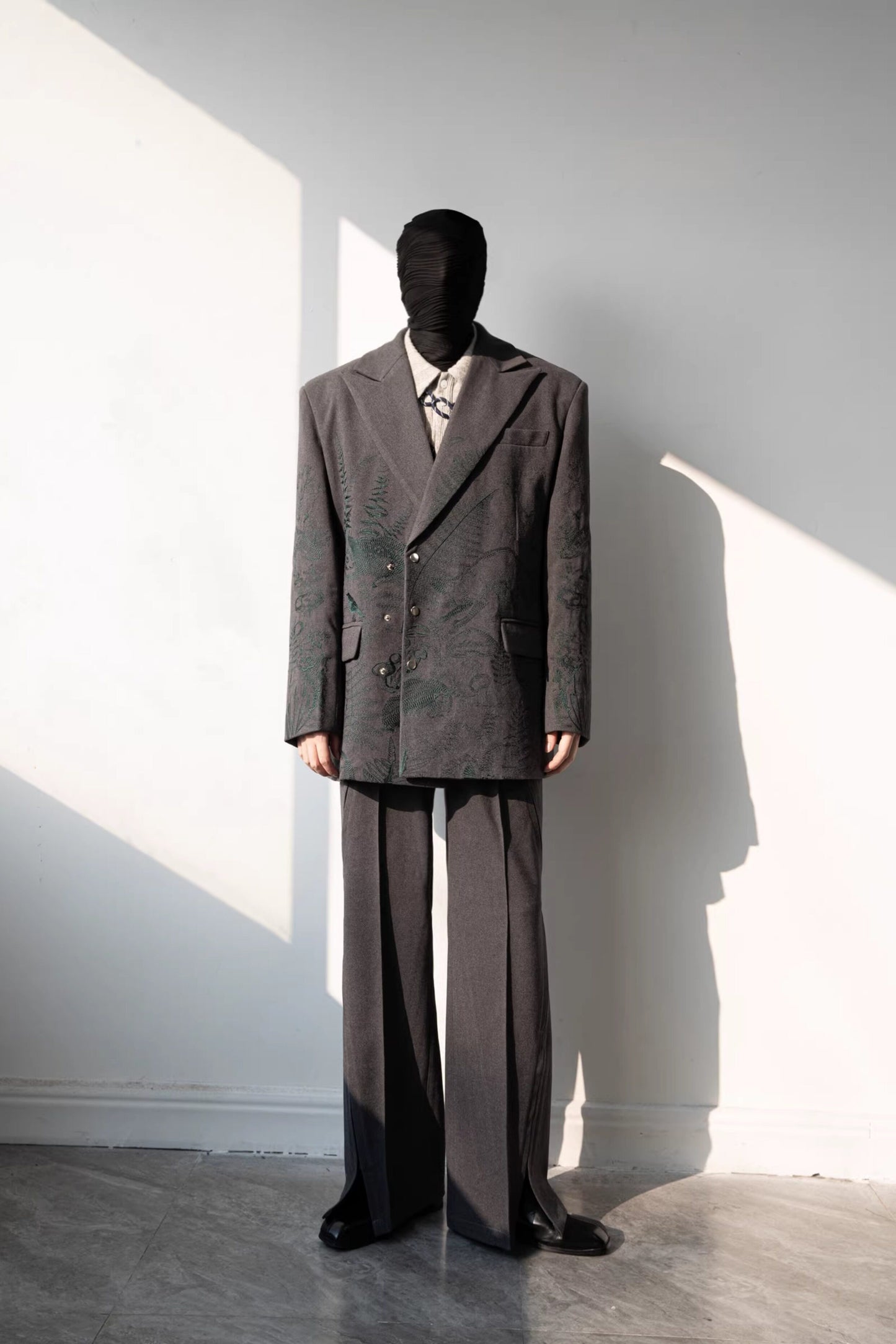 Heavy Embroidery Shoulder-Pad Oversize Tailored Jacket & Wide Leg Trousers Setup WN23648