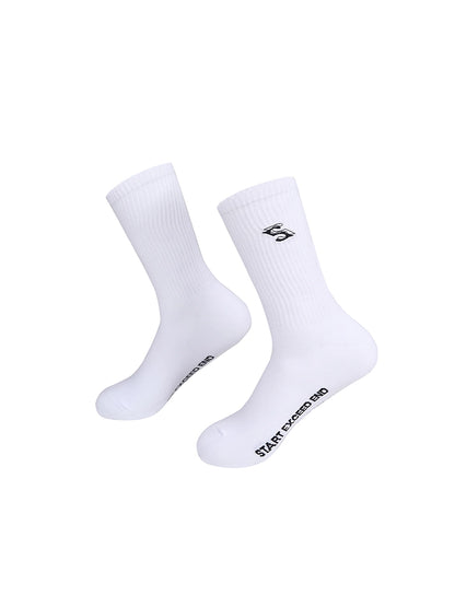 Embroidery Letter Mid-Calf Combed Cotton Socks WN11693