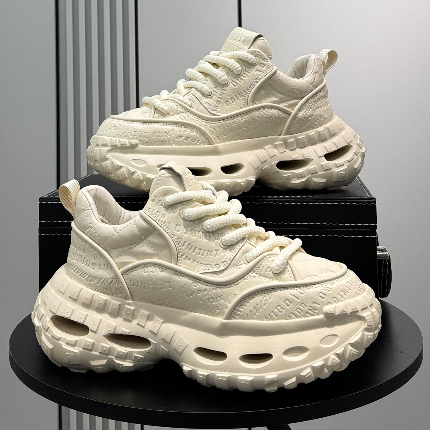 Embroidery Air Sole Chunky Sole Sneakers WN24611