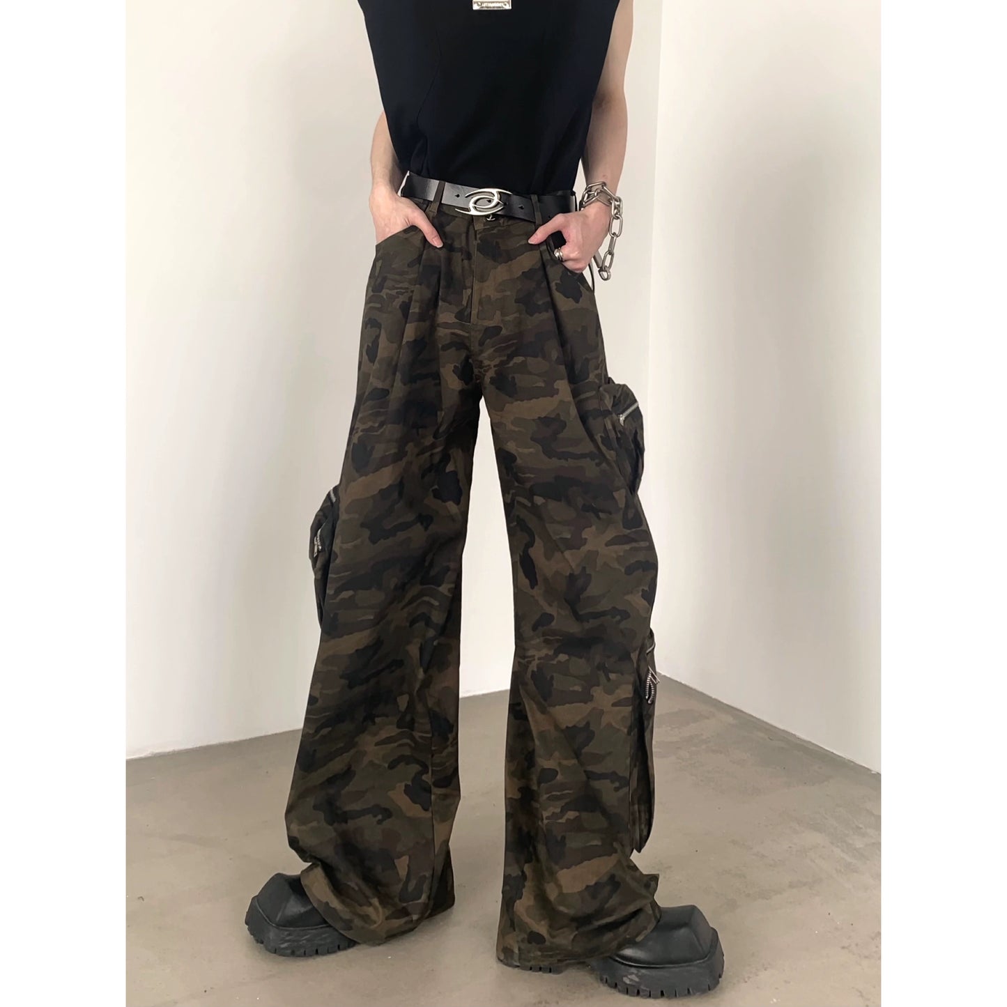 Camouflage Wide-Leg Straight Cargo Pants WN7038