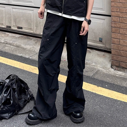 Hooded Sleeveless Jacket & Deconstructed Cargo Pants Setup WN25279