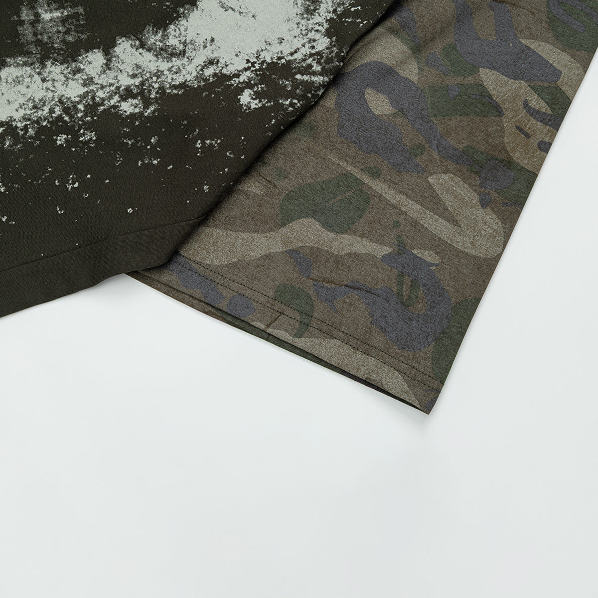 Camo Patchwork Graphic Print Short Sleeve T-Shirt WN25622
