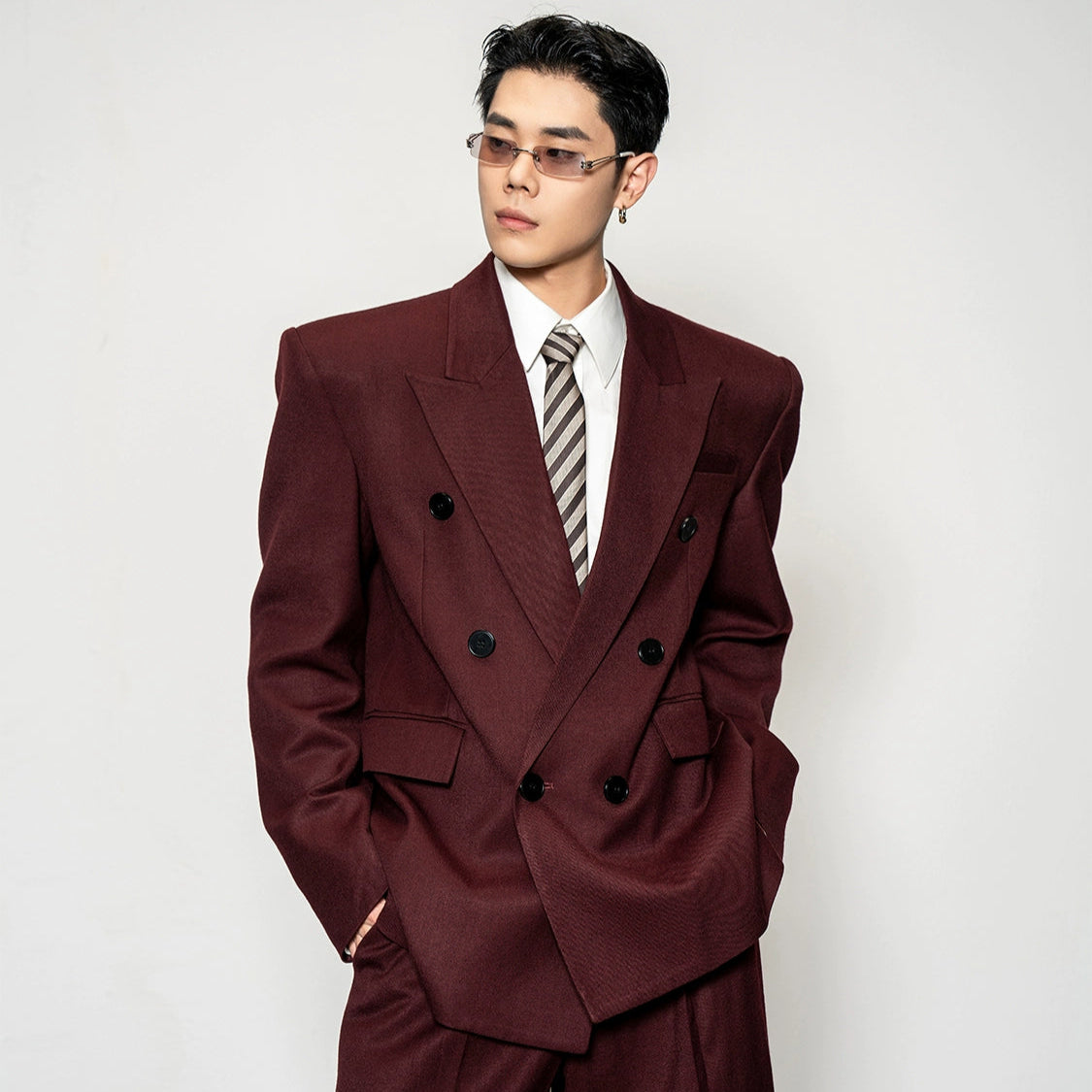 Wide Shoulder Tailored Jacket & Trousers Setup WN20881