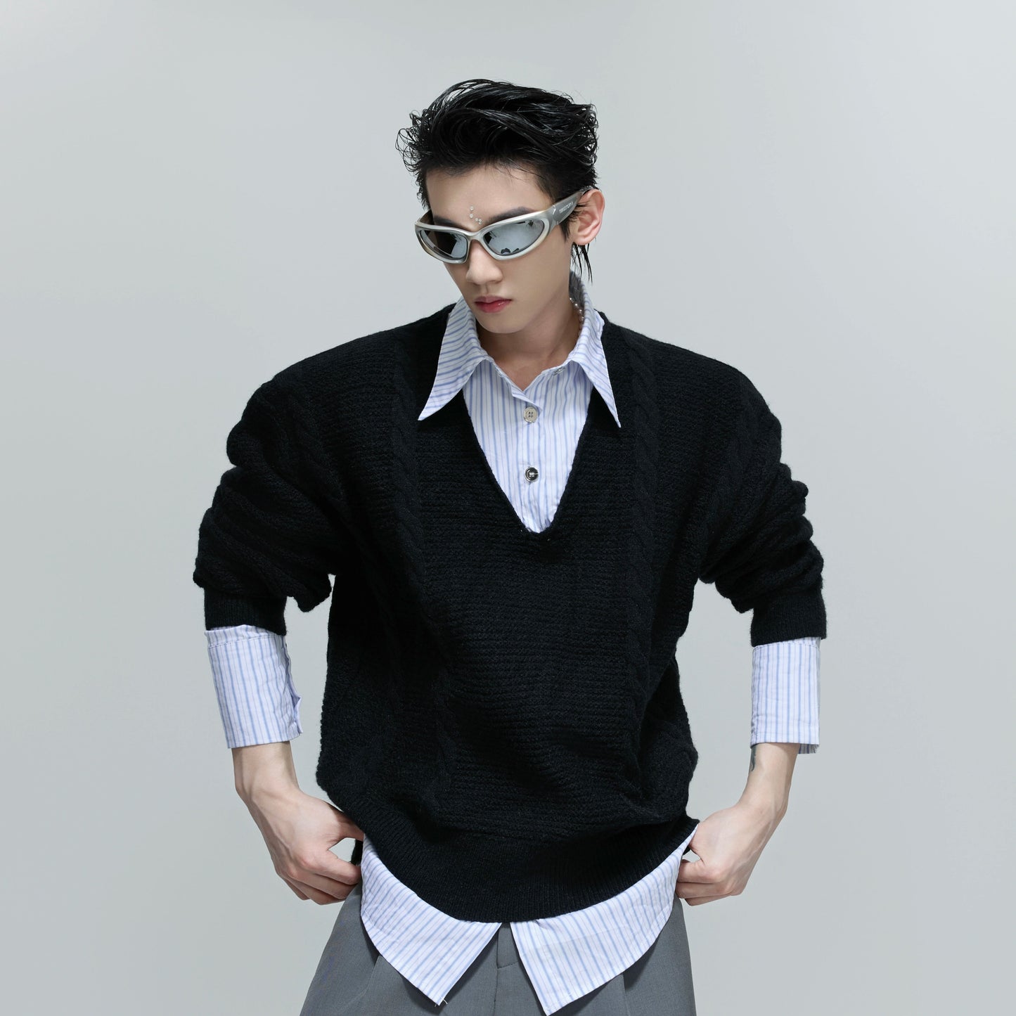 Fake Layered V-Neck Cable Knit Sweater WN21698