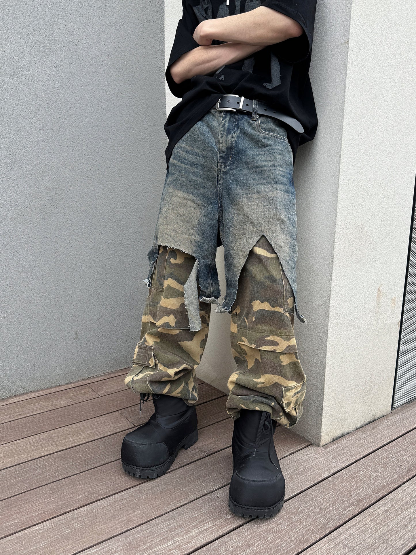 Camouflage Fake Layered Damage Wide Leg Denim Jeans WN22947