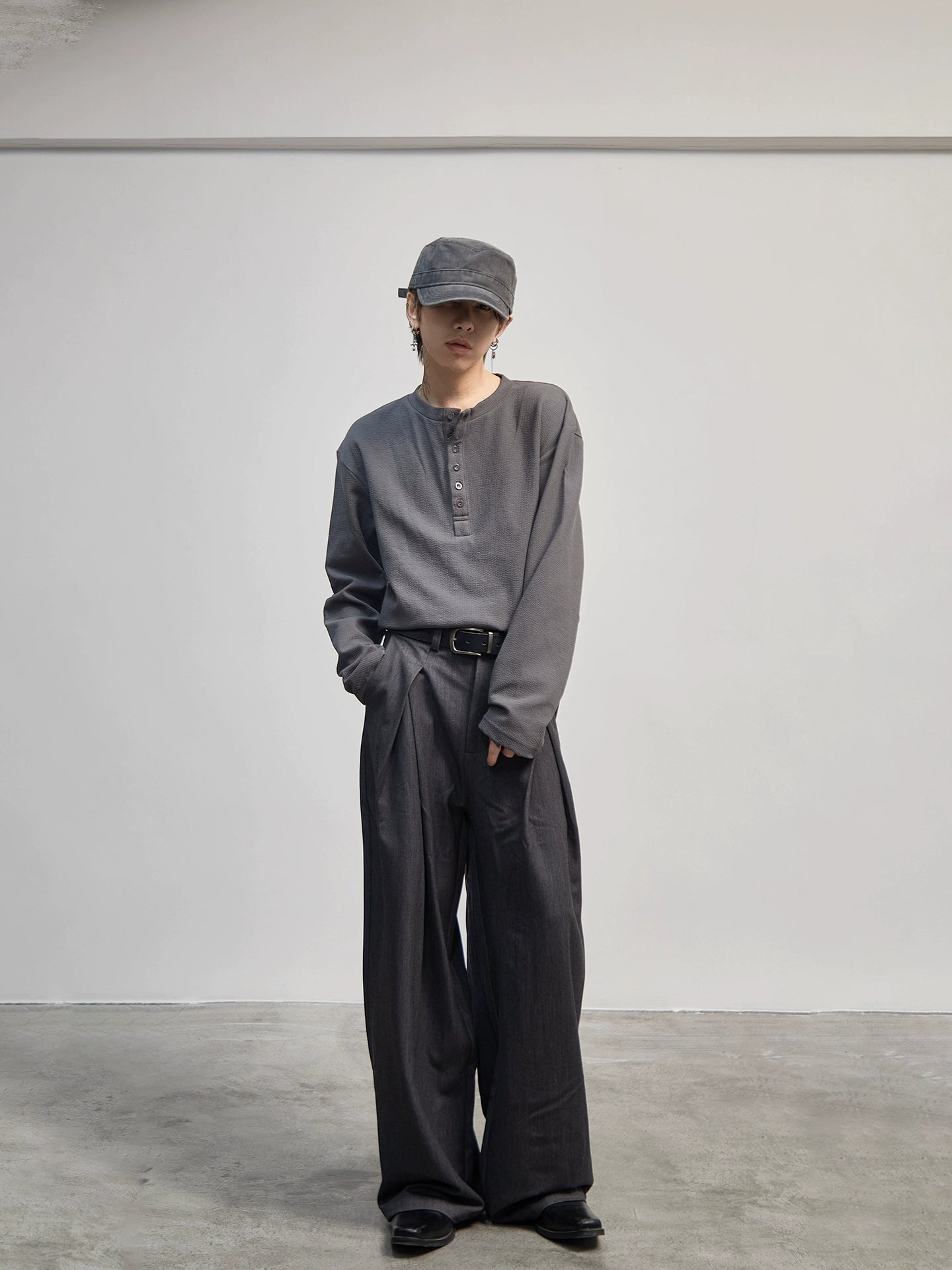 Half-Button Plain Long Sleeve T-Shirt WN21185