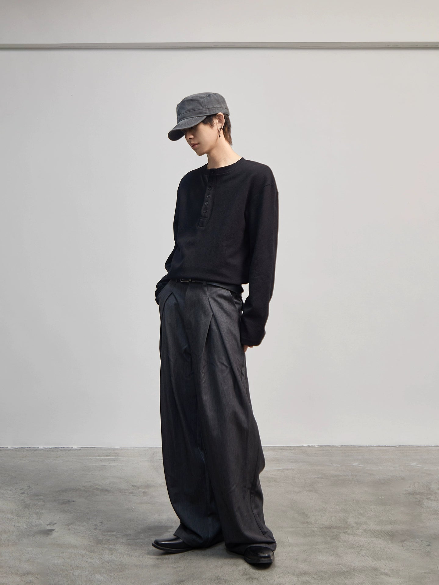 Half-Button Plain Long Sleeve T-Shirt WN21185