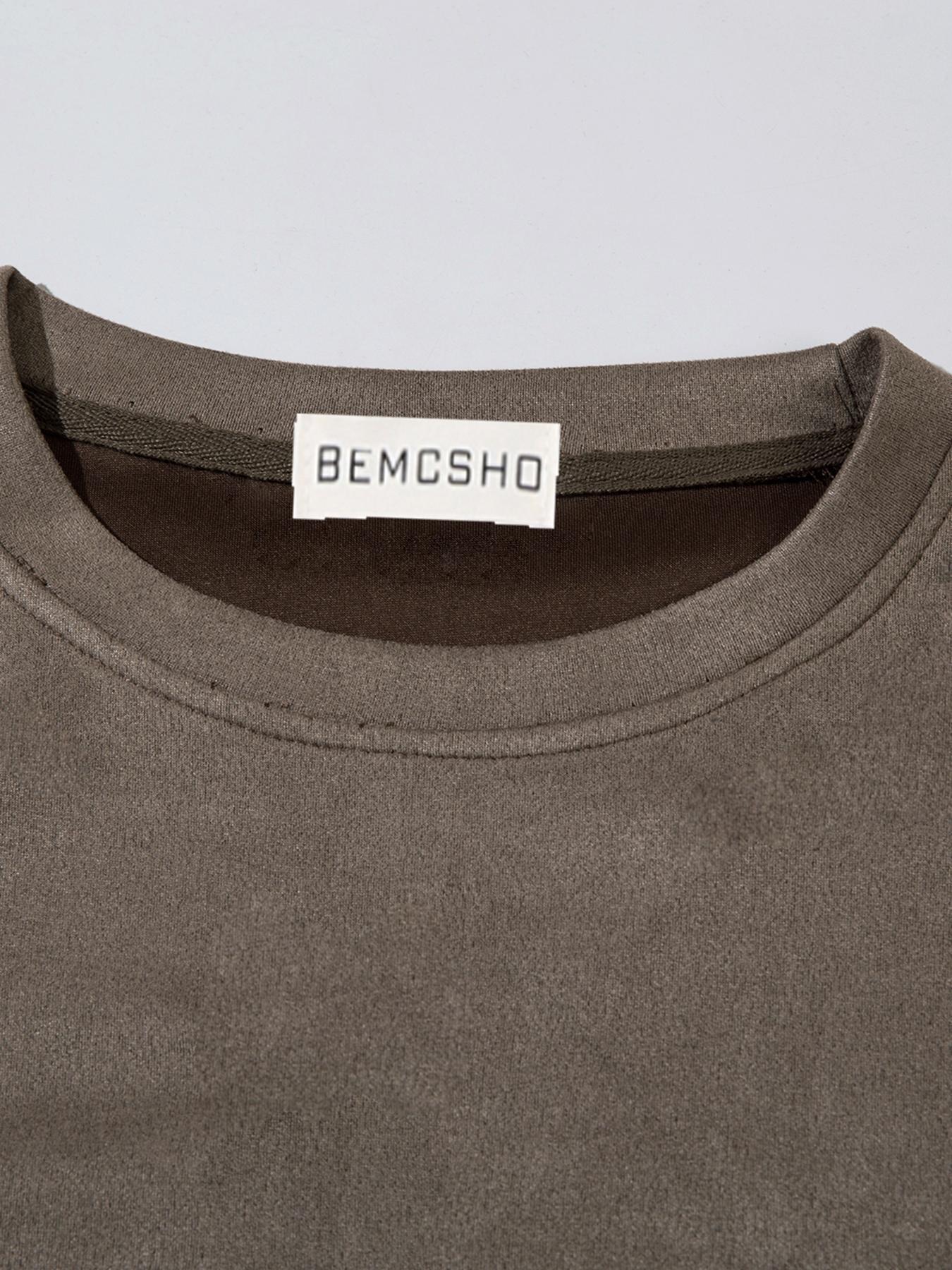 Suede Graphic Print Short Sleeve T-Shirt WN25721