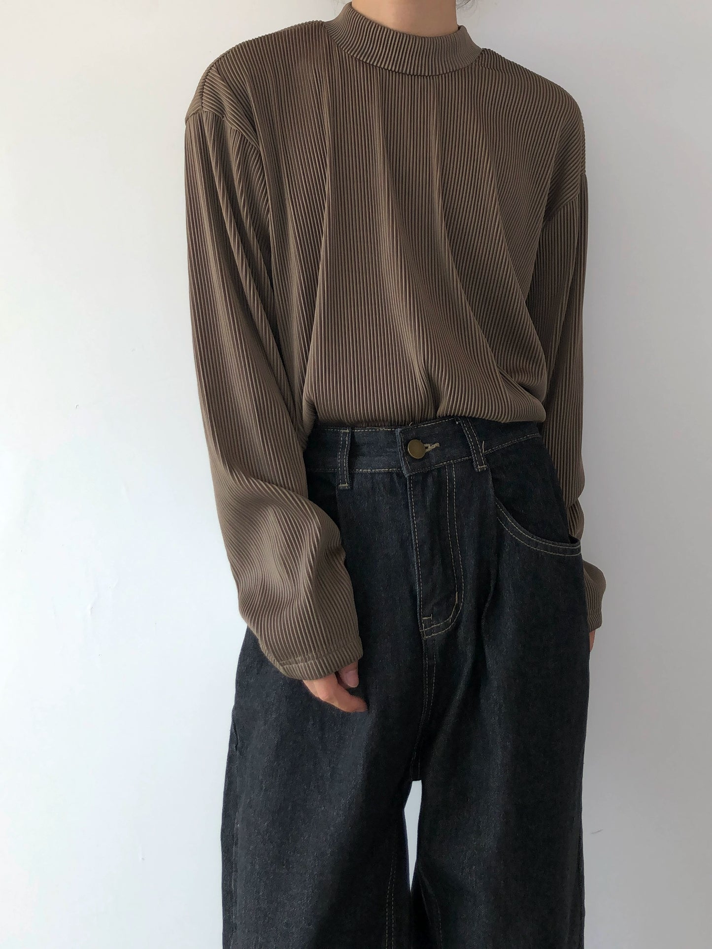 Pleats Stripe High-Neck Long Sleeve T-Shirt WN19984