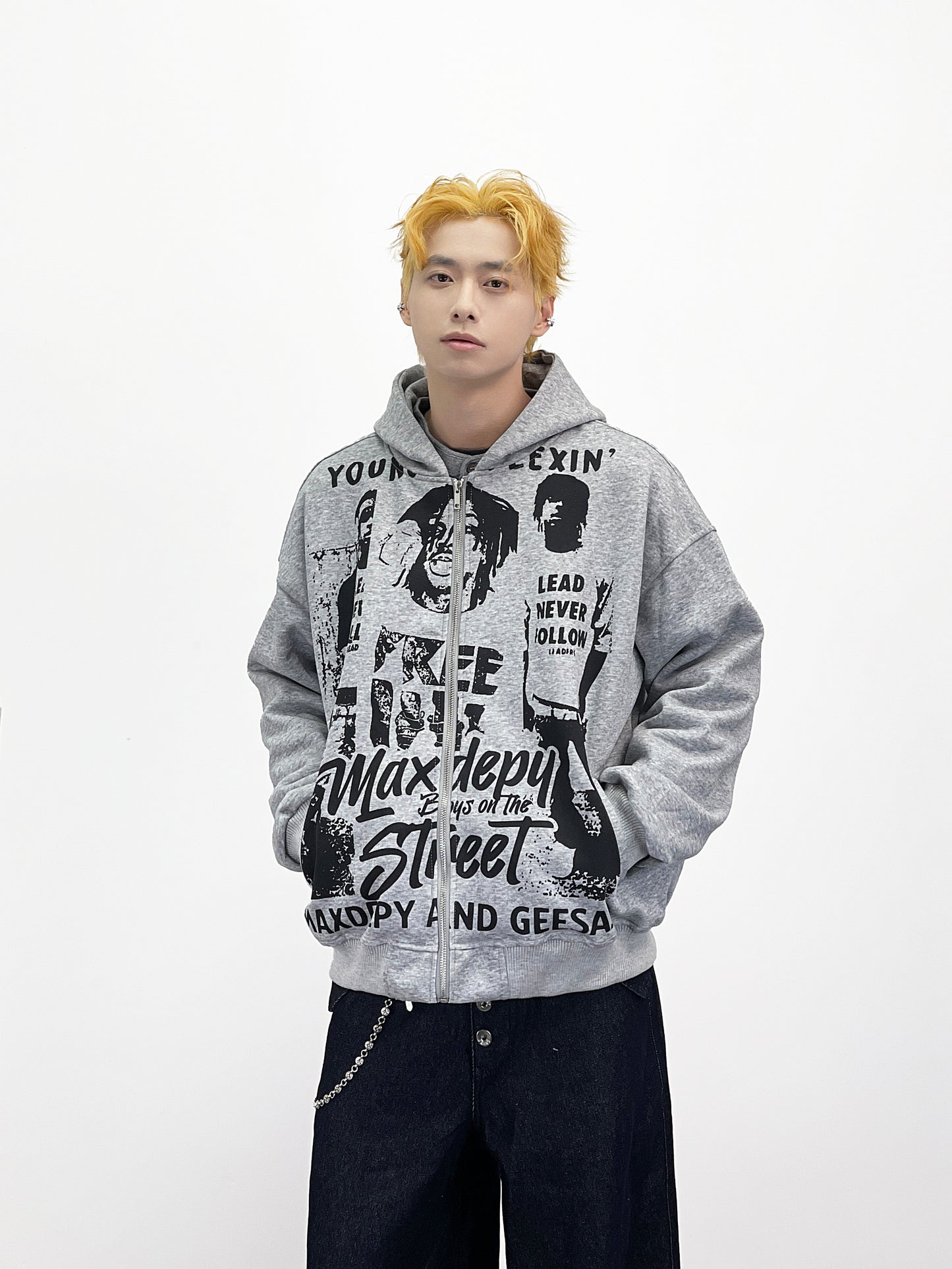 Portrait Letter Graffiti Print Zipper Hoodie WN24271