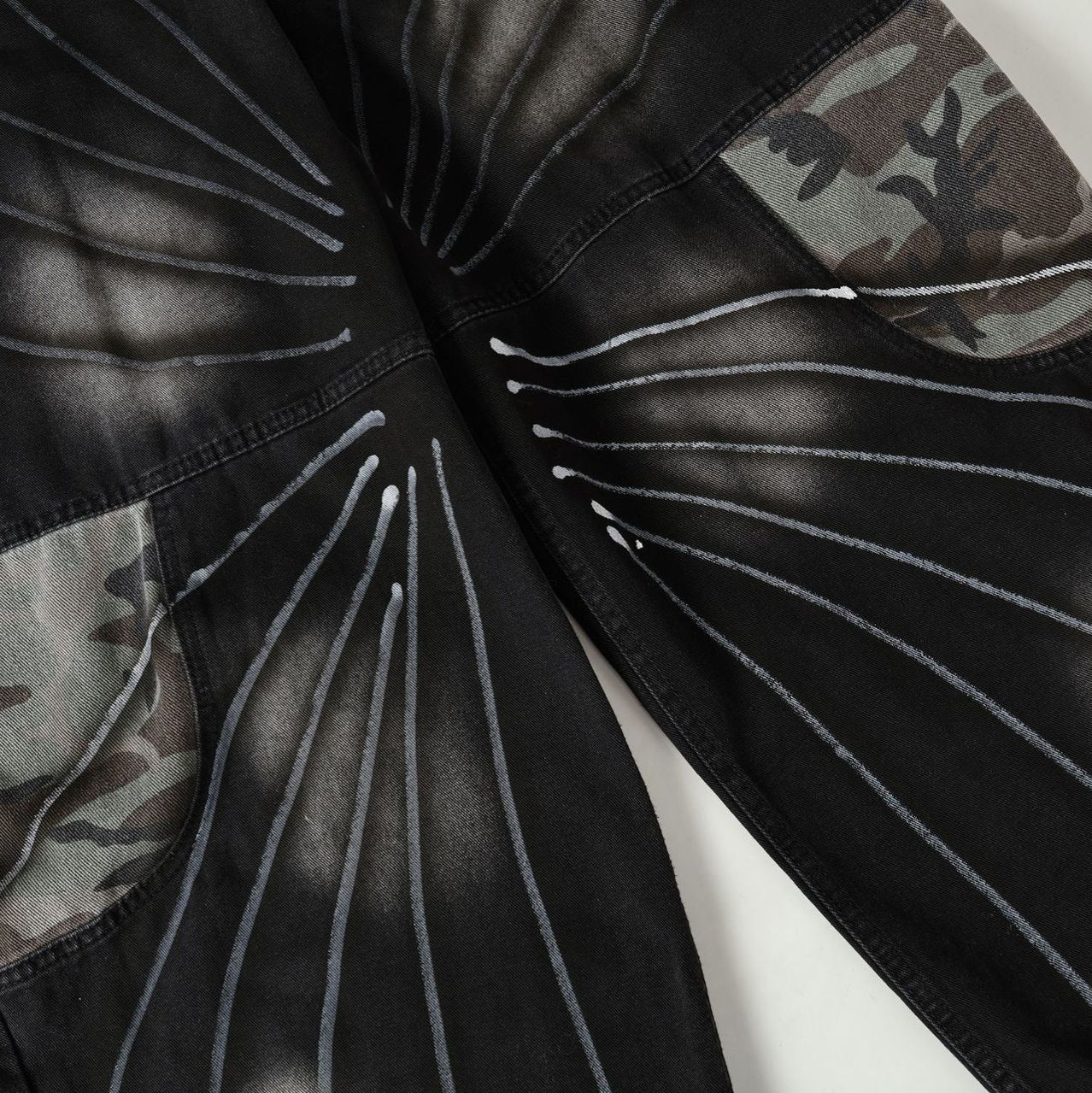 Butterfly Print Camouflage Wide Leg Denim Jeans WN25492