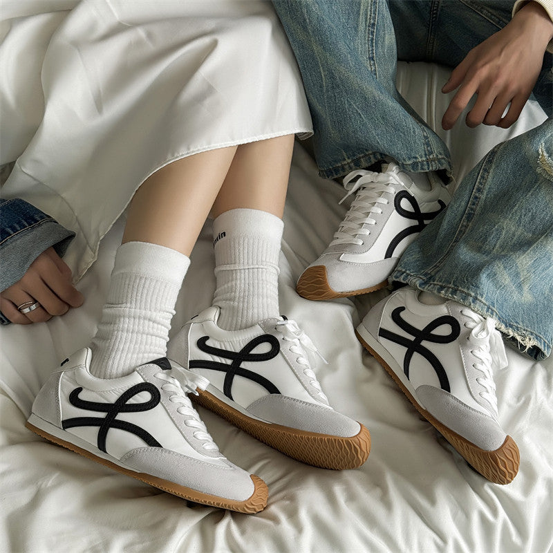 Suede Panel Lace Up Sneakers WN24511
