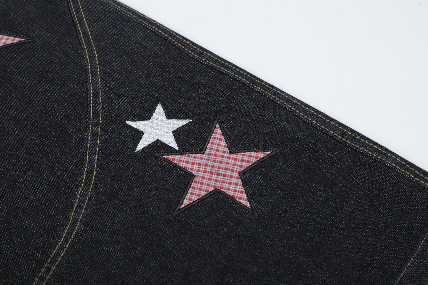 Star Patch Embroidery Denim Wide Leg Half Pants WN25693