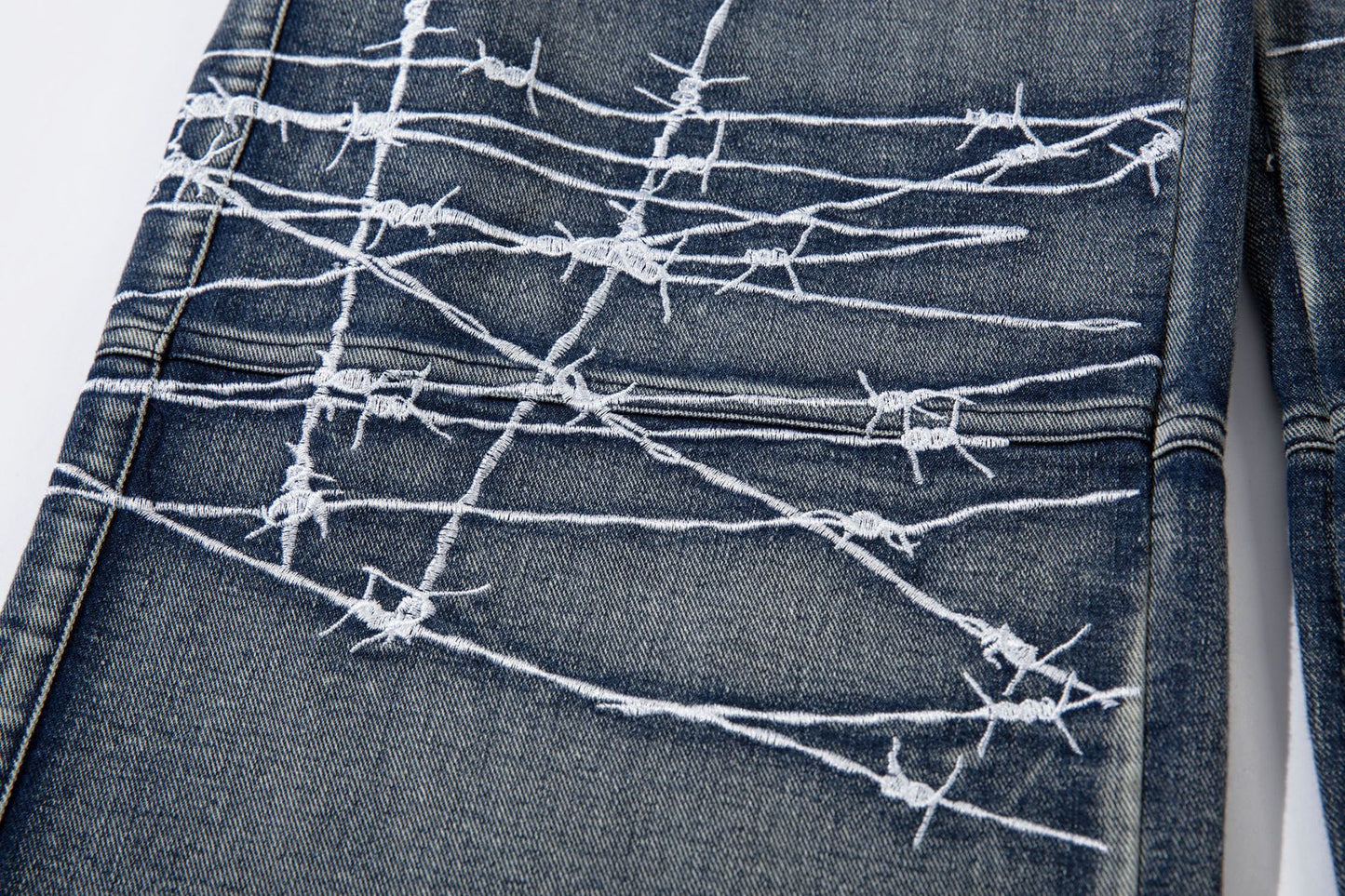 Cargo Pocket Embroidery Wide Leg Denim Jeans WN25718