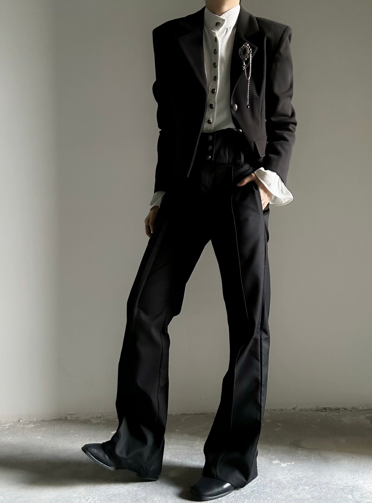 High-Waist Belted Flare Trousers WN23124