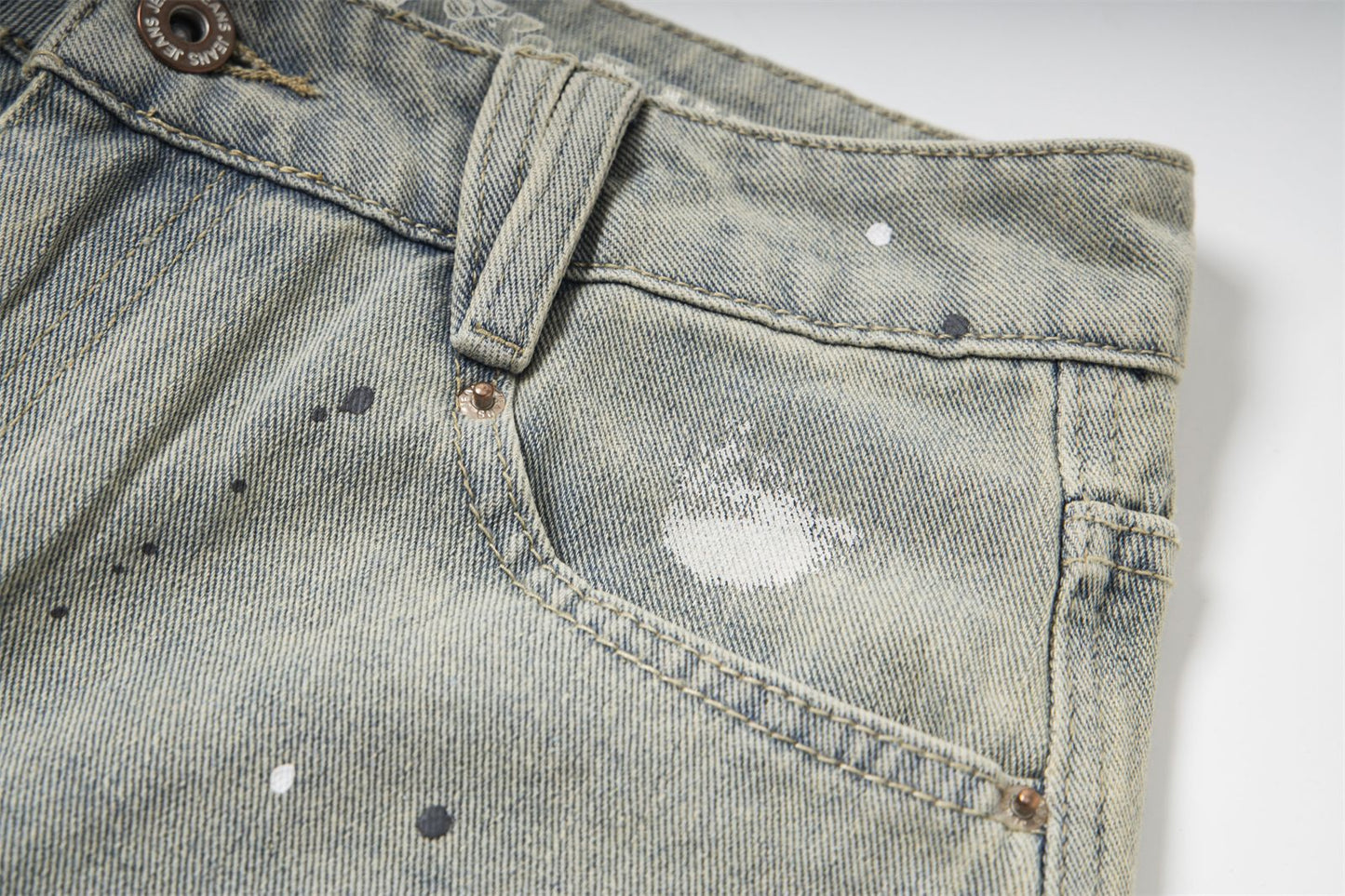 Sticker Paint Cargo Half Denim Jeans WN26747