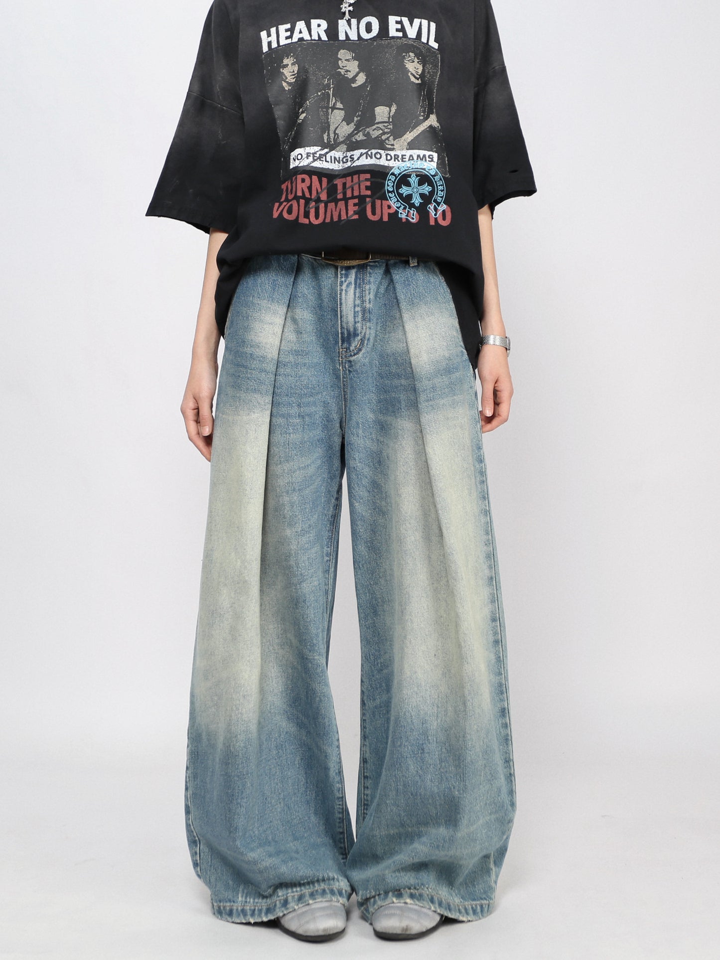 Washed Pleats Damage Wide Leg Denim Jeans WN24468
