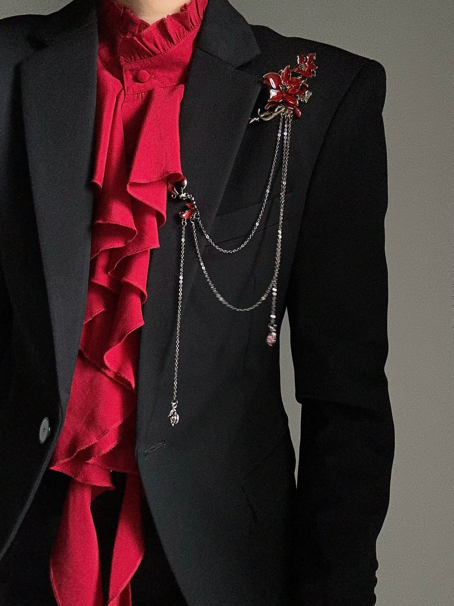 Dark Gothic Flower Chain Brooch WN23127