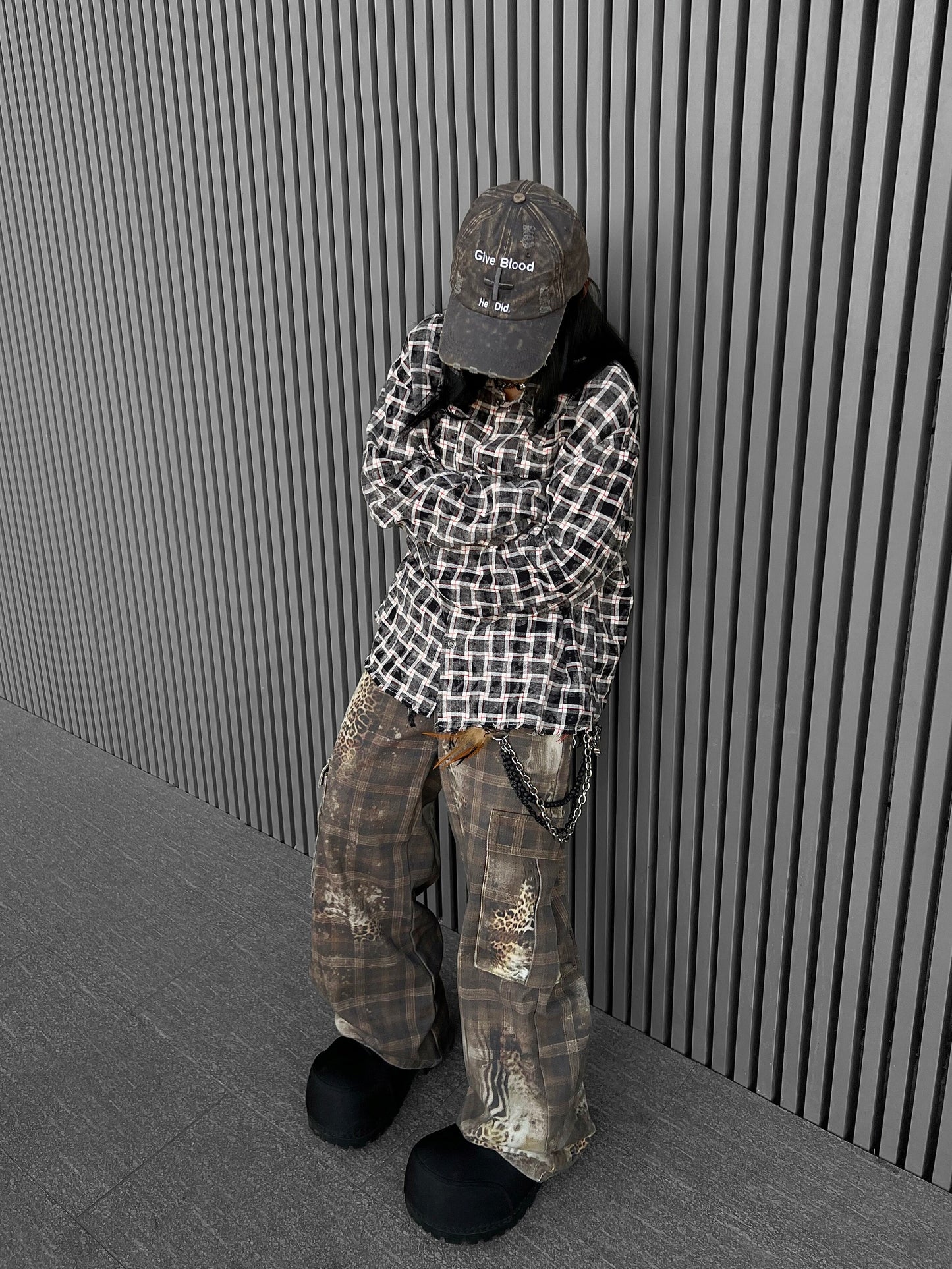 Leopard Plaid Print Curved Cargo Pants WN24198