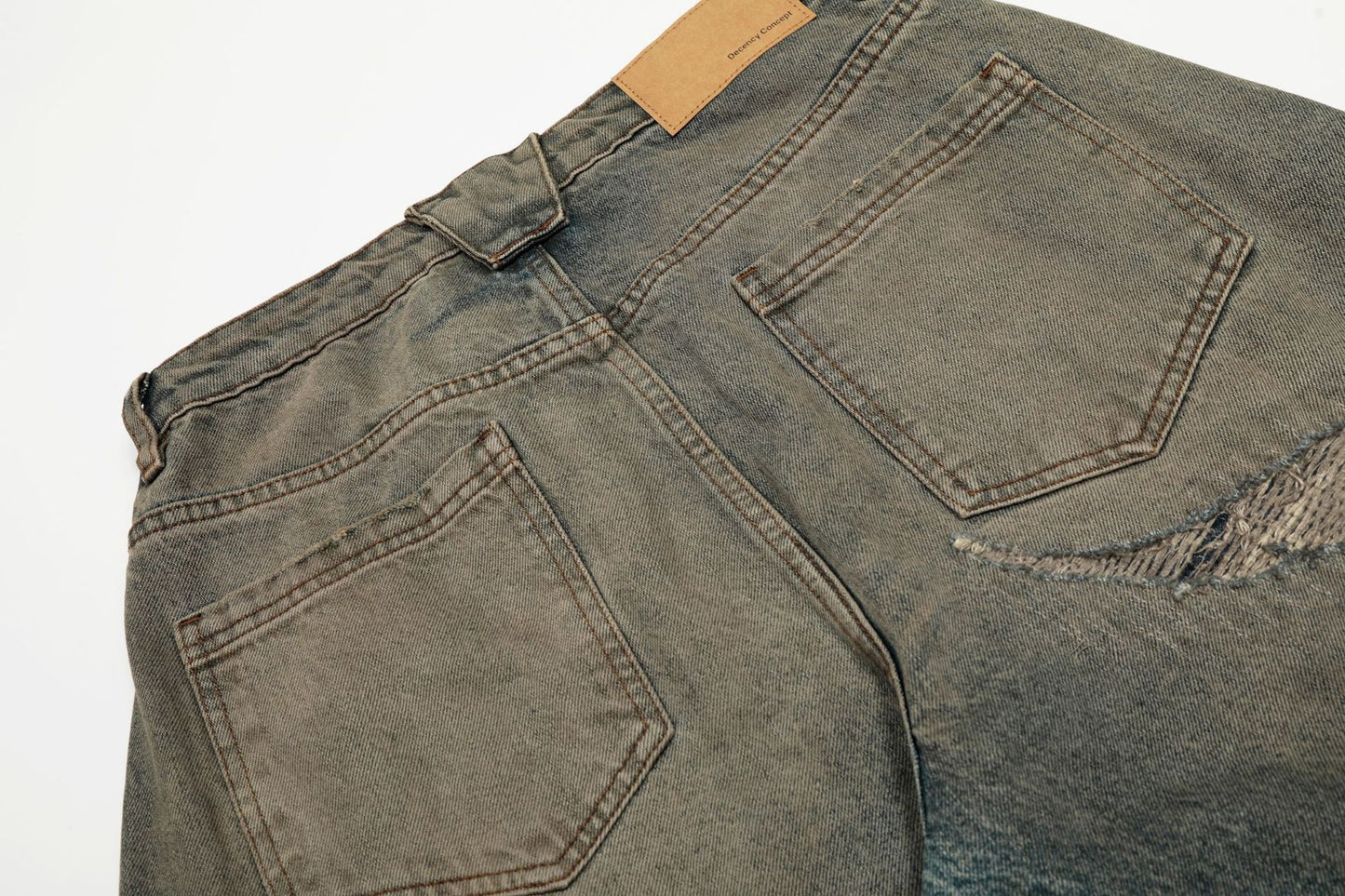 Washed Deconstruction Barrel Denim Jeans WN26067