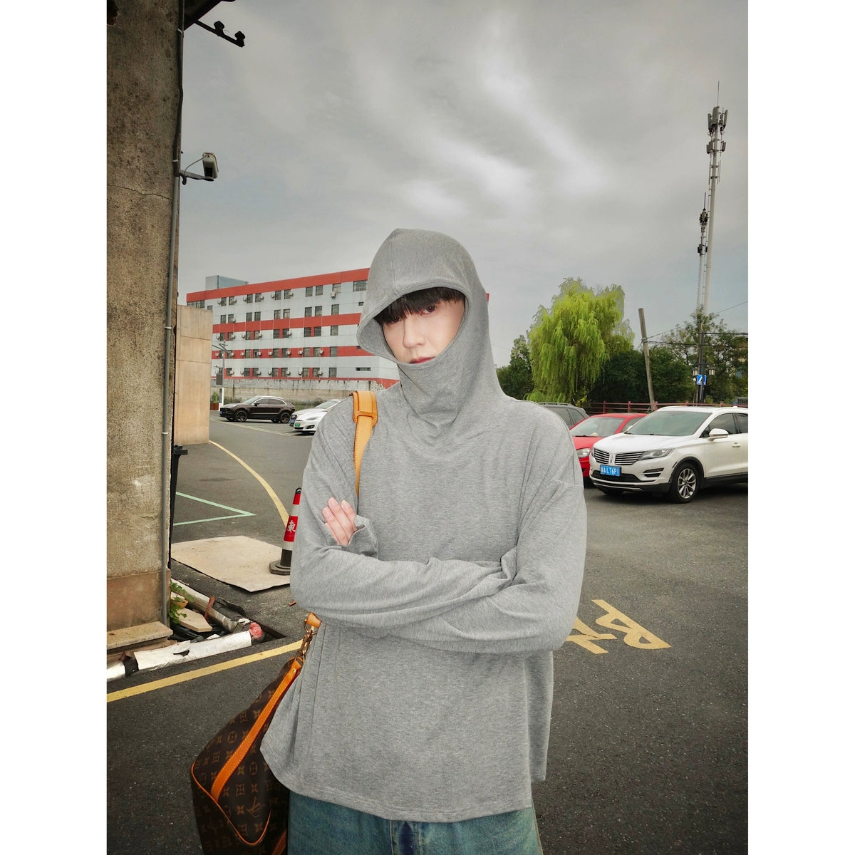 Thumb Hole Hooded Long Sleeve T-shirt WN10051