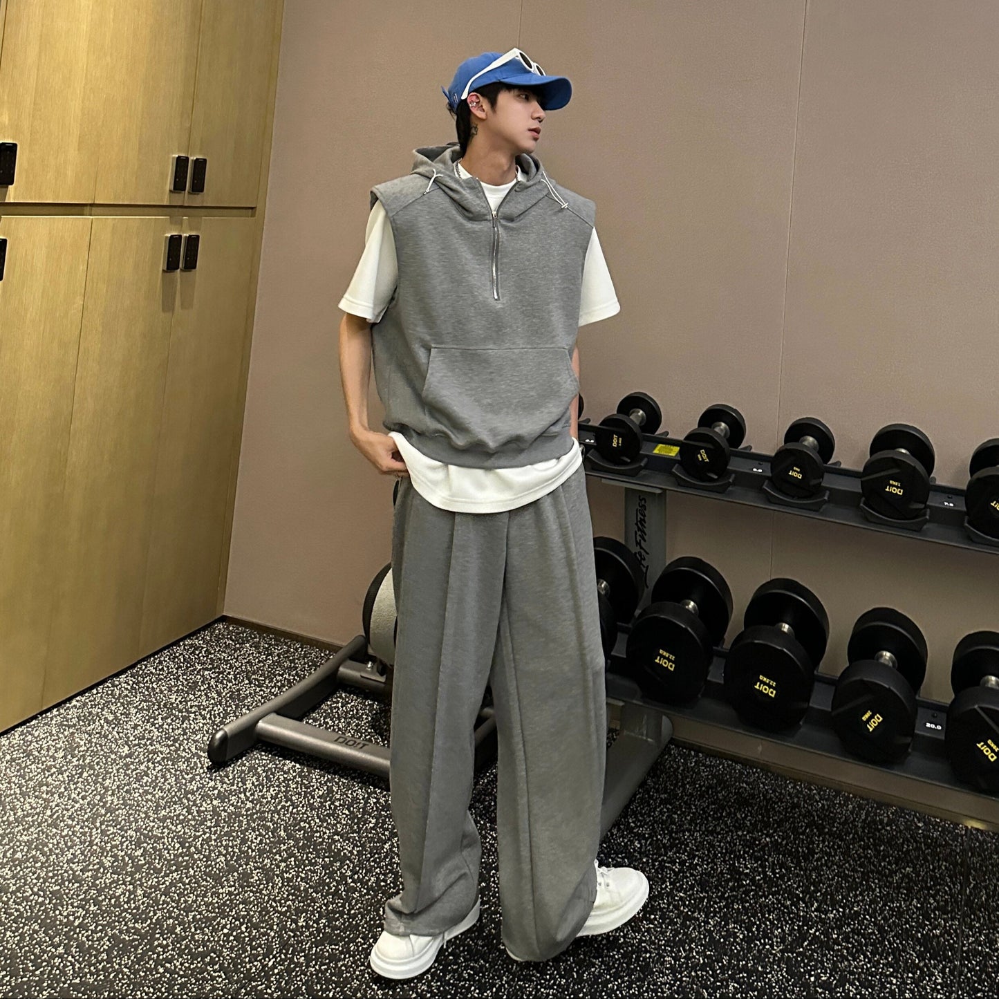 Hooded Shoulder-pad Pullover Hoodie & Layering Short Sleeve T-Shirt & Air Layer Cotton Sporty Wide Leg Pants Setup WN25225